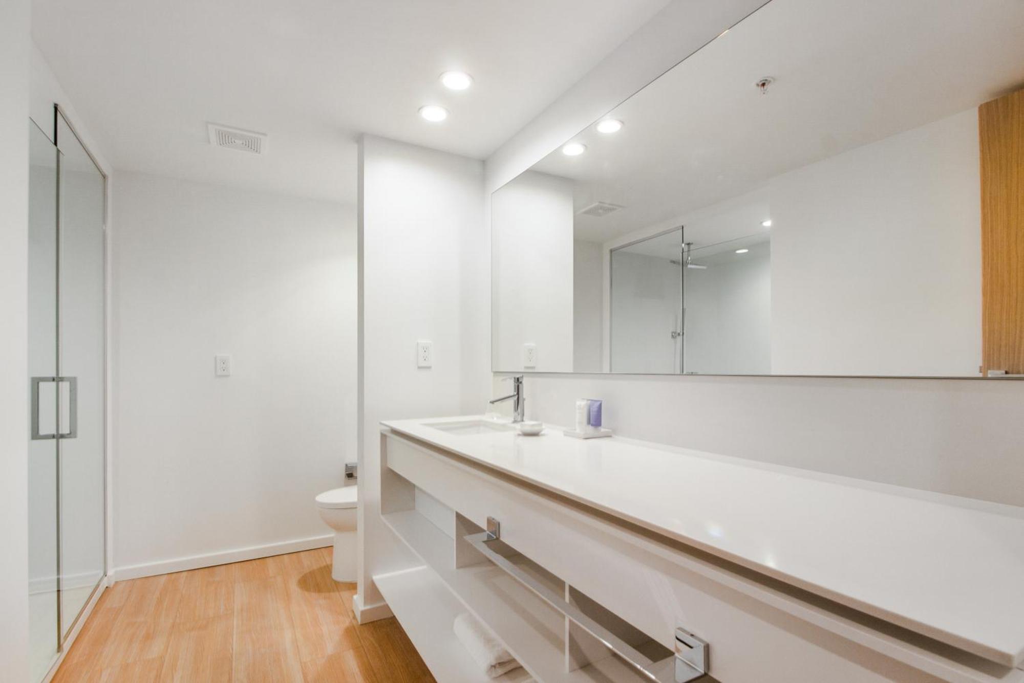 Beach Haus Residences Bal Harbour Номер фото